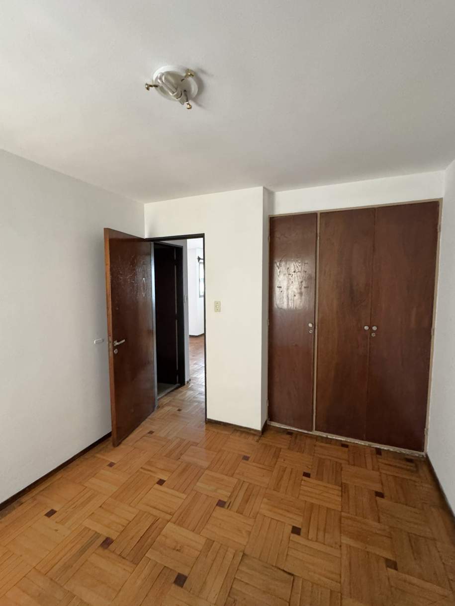 Alquiler Depto 2 Dormitorios con Cochera y Balcón en Centro Córdoba