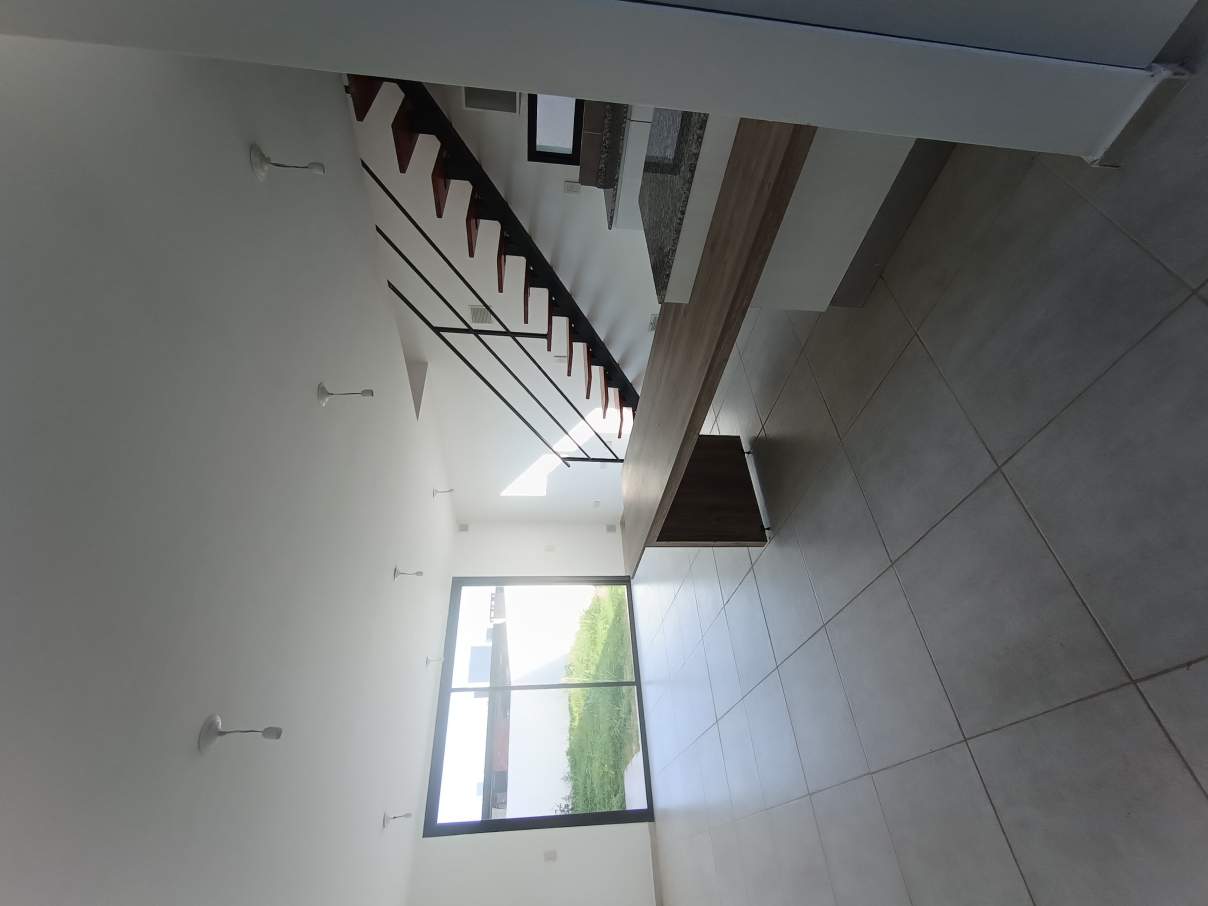 A Estrenar: Dúplex con Ubicación Premium en Pleno Corazón Comercial
