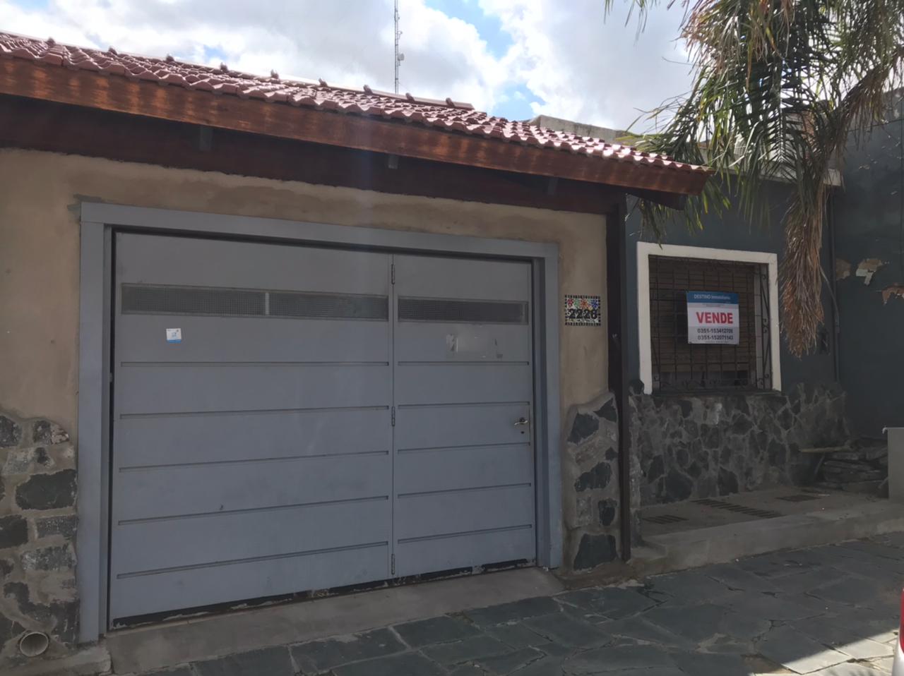 V. PAEZ U$S32.000 - HERMOSA CASA DE 3 DORMITORIOS!!!