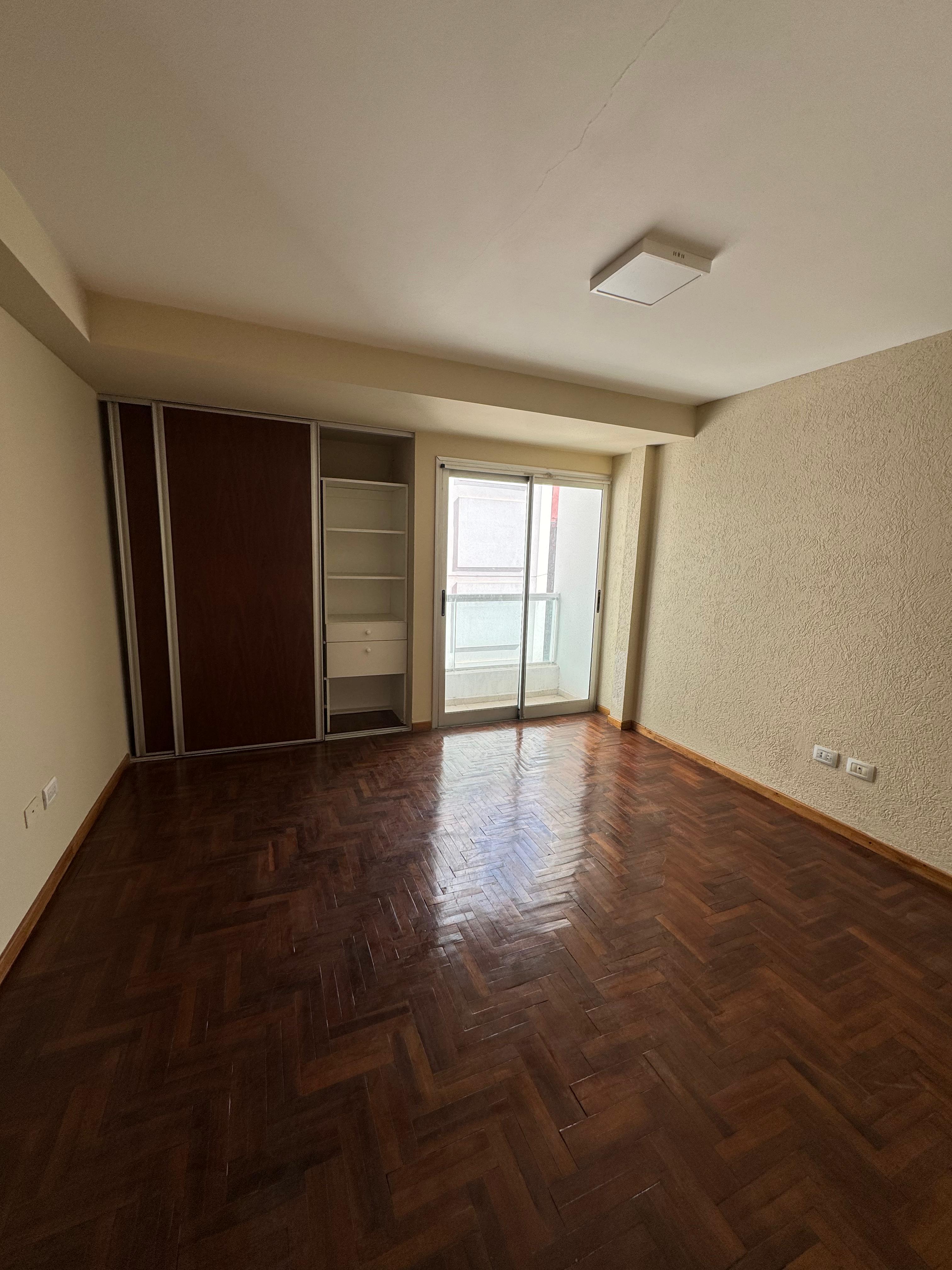 Vendo triplex Nueva Cordoba, Categoria!!!