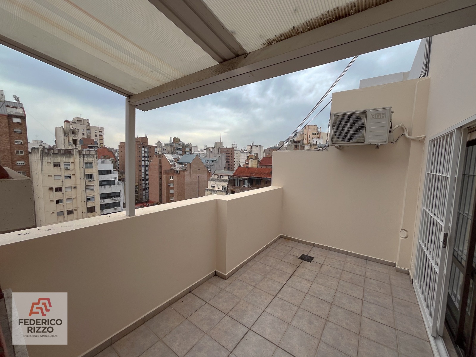 ¡DUPLEX SOÑADO  EN ALQUILER EN NUEVA CORDOBA! 1DOR, 2 BAÑOS Y 2 TERRAZAS PROPIAS.