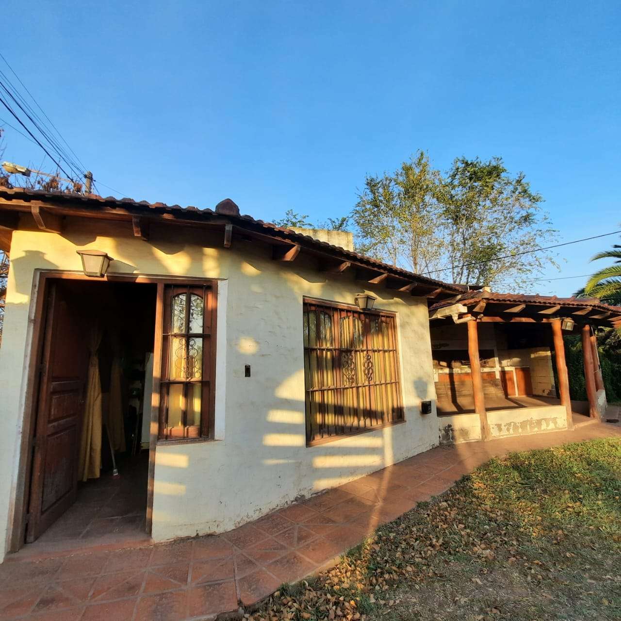 CABAÑAS EN VENTA, CON ESCRITURA Y GAS NATURAL! SOBRE AV. LOS PESCADORES.