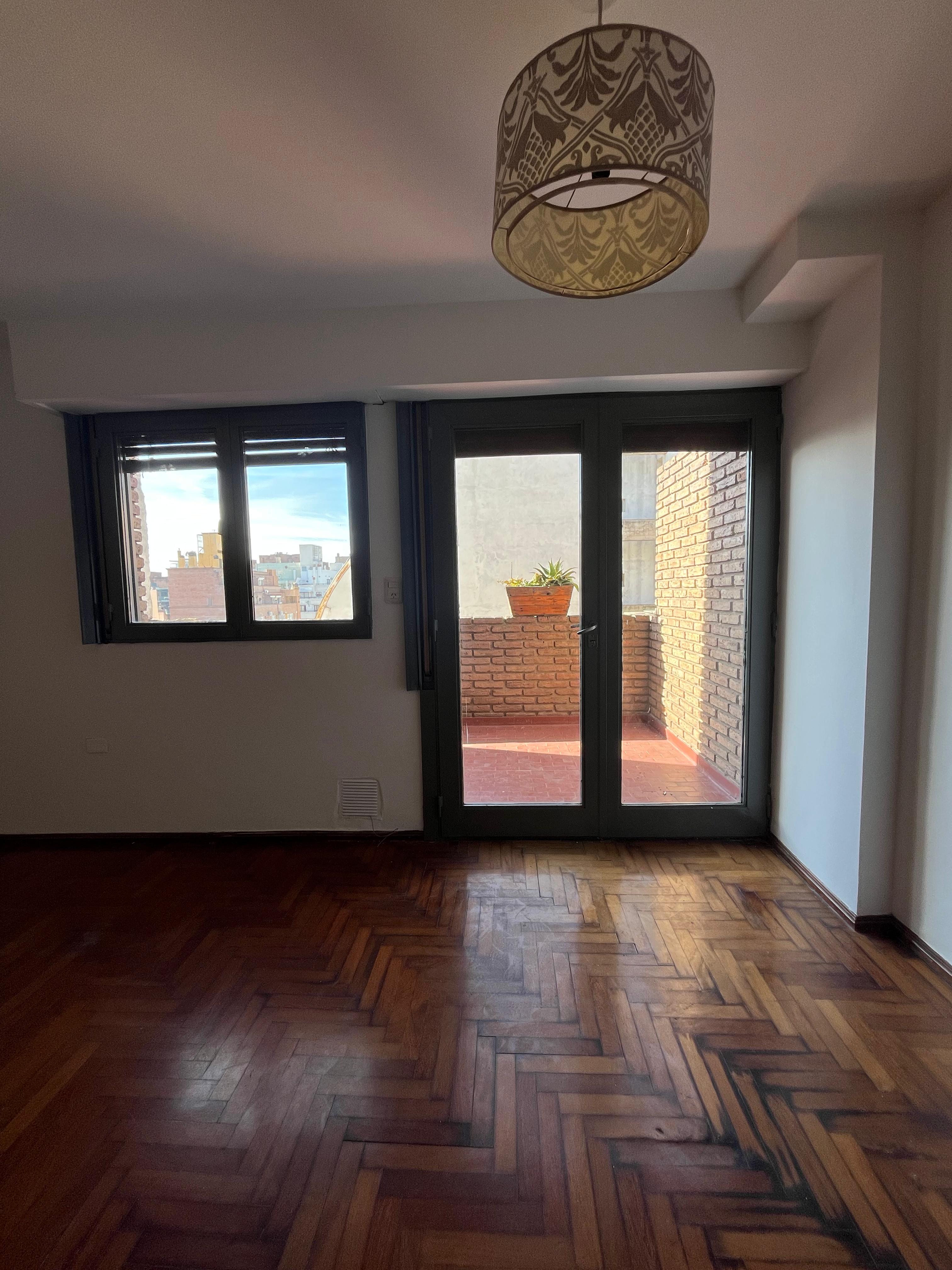 VENDO NUEVA CÓRDOBA MONOAMBIENTE CHACABUCO 611 PISO 14TOTALMENTE RECICLADO Y CON TERRAZA OPORTUNIDAD