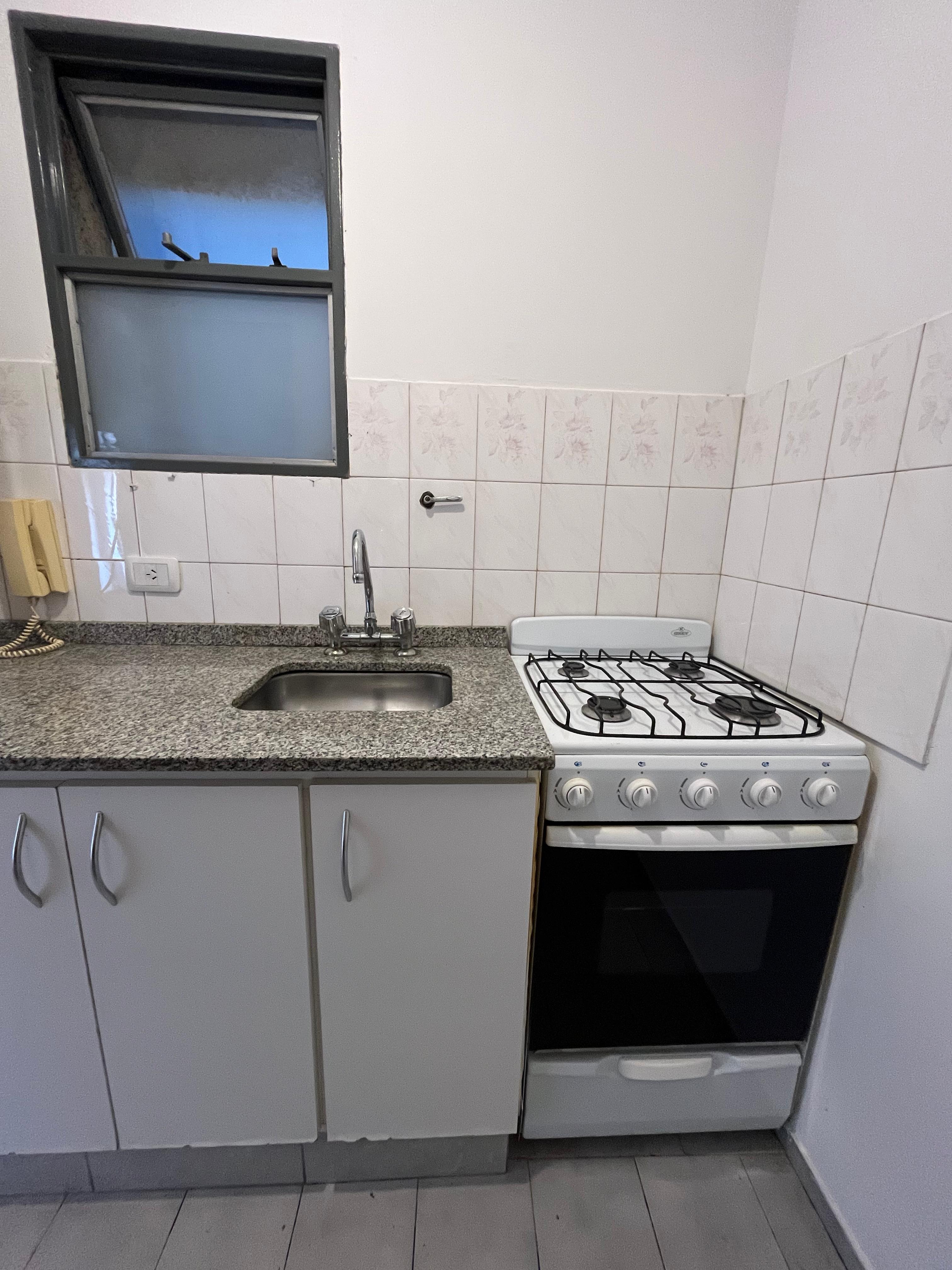 VENDO NUEVA CÓRDOBA MONOAMBIENTE CHACABUCO 611 PISO 14TOTALMENTE RECICLADO Y CON TERRAZA OPORTUNIDAD