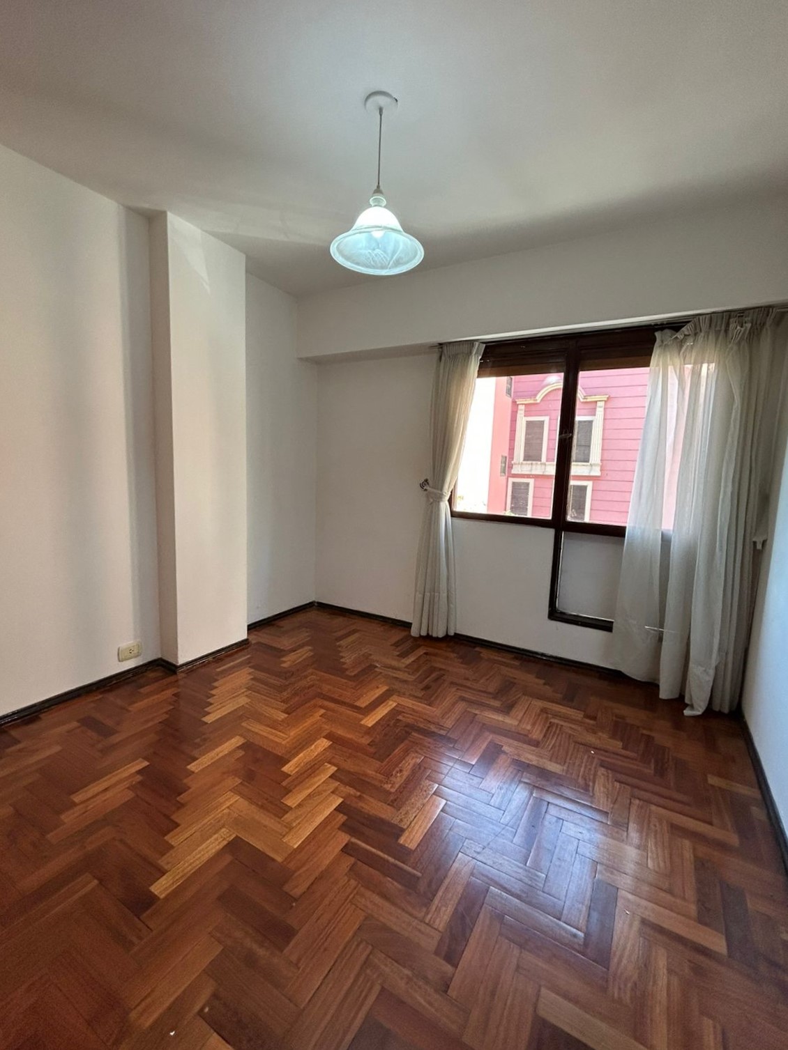 ALQUILO DEPTO 2 DORM NUEVA CORDOBA - PJE GARZON 448