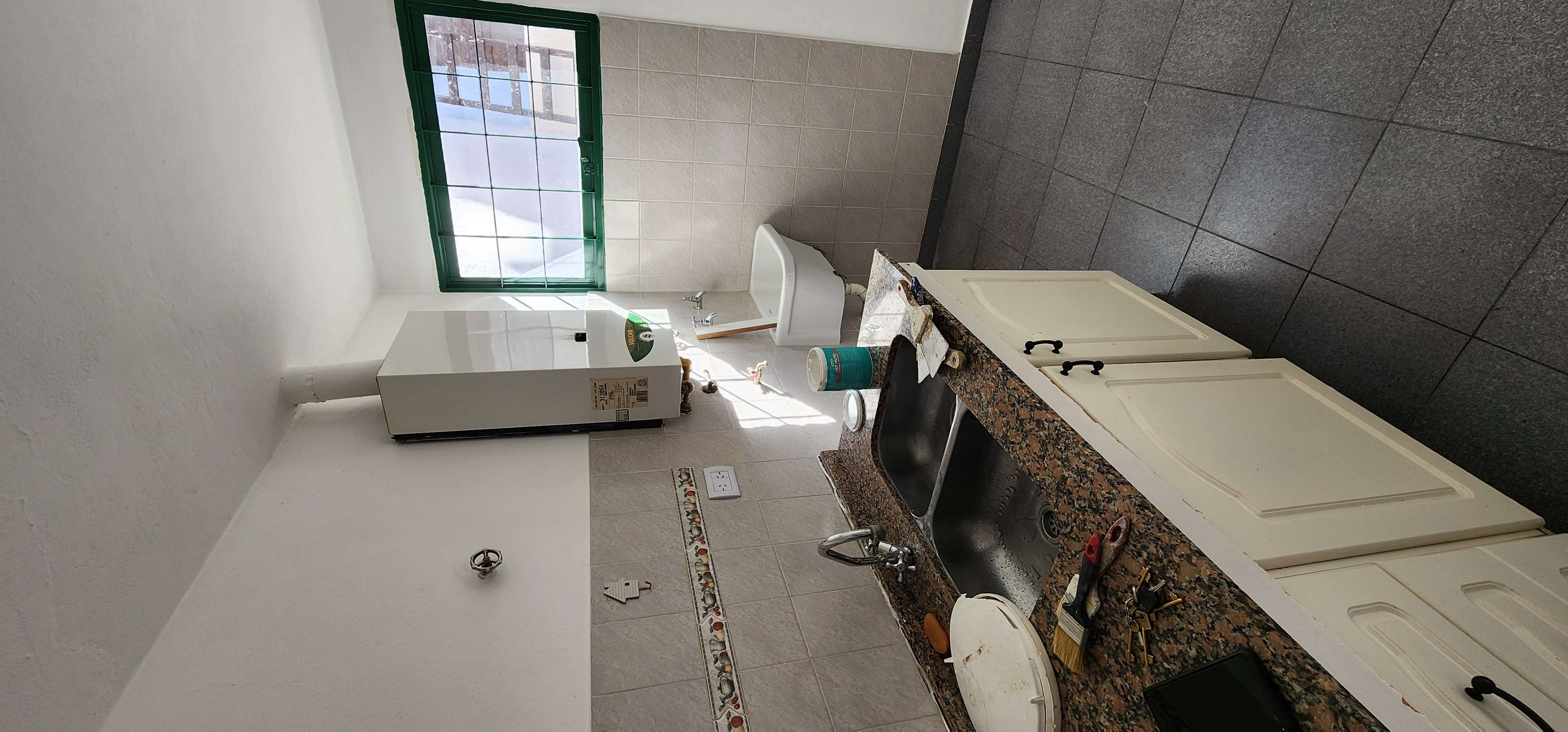 Talleres Oeste alquiler 2d  Cochera