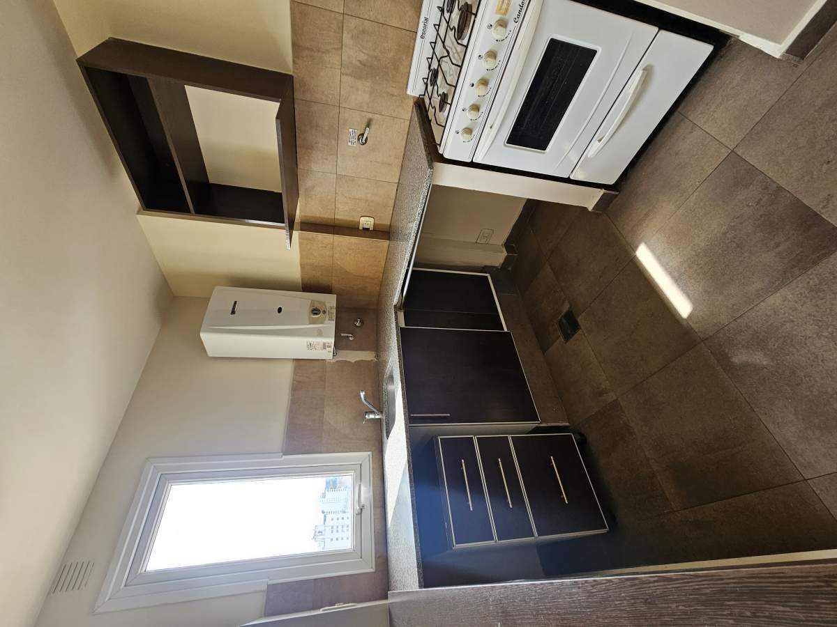 En venta monoambiente en Alegro 1