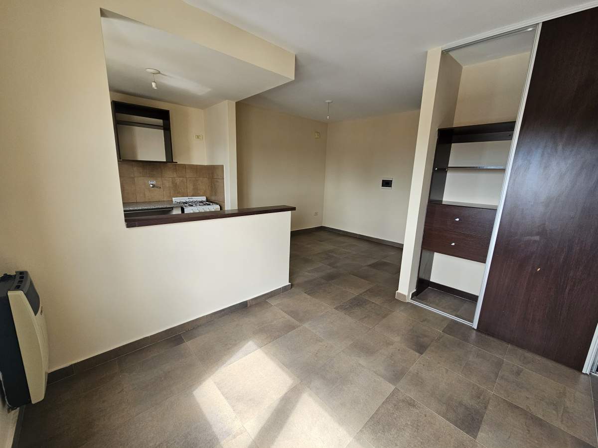 En venta monoambiente en Alegro 1