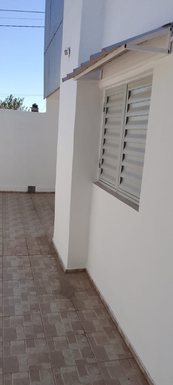 VENDO DEPTO 3 DORMITORIOS.CON COCHERA . APTO CRÉDITO  B José Ing Díaz II Secc