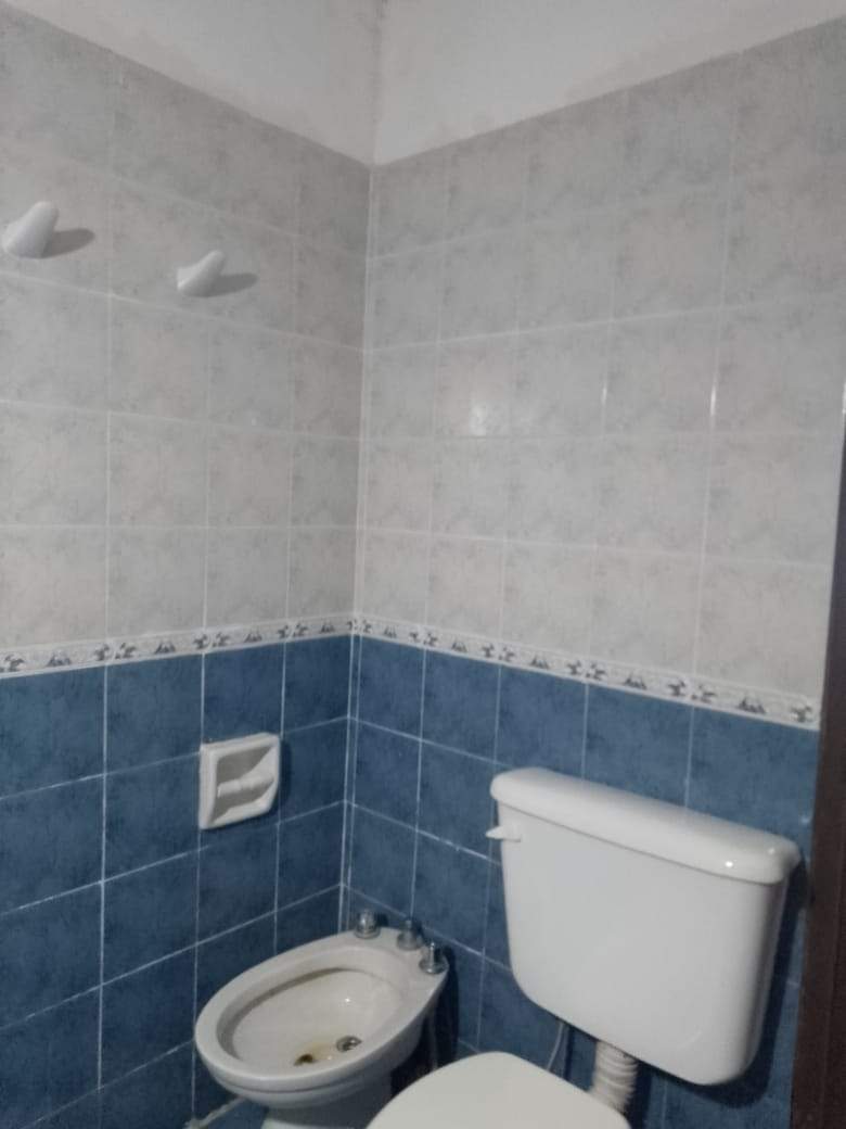 ALQUILER CASA DE 3 DORMITORIOS EN ALBERDI