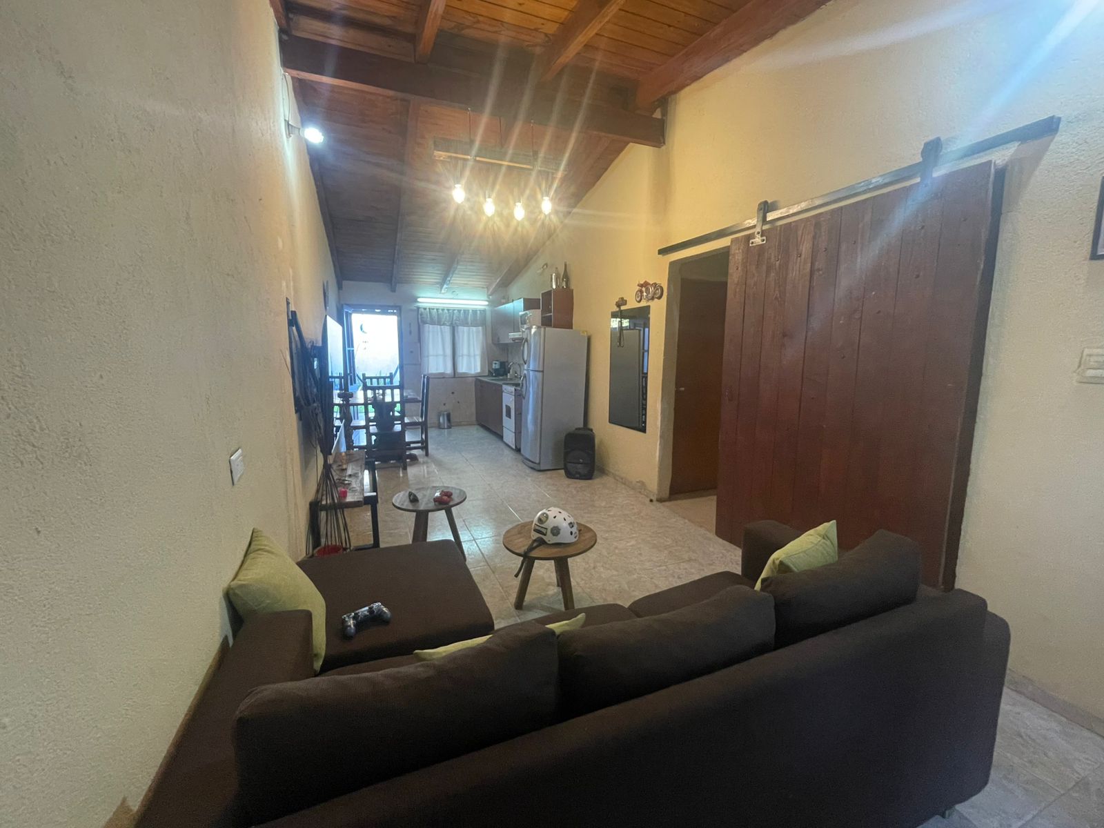 VENTA 2 CASAS- B Los Plátanos  (a 2 cuadras de Av. Maestro Vidal y Av. Fuerza Aérea Argentina)