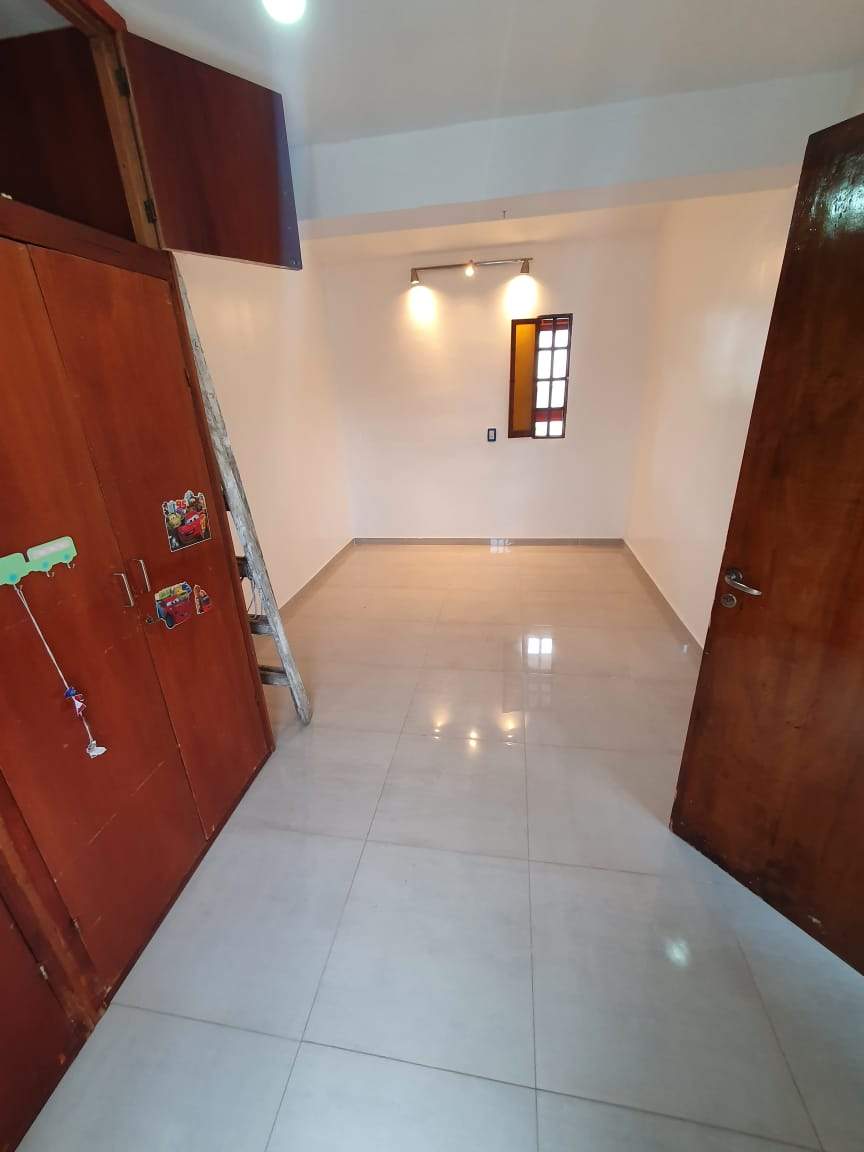 Hermosa Casa Parque Chacabuco 23 dor,- Zona Shopping