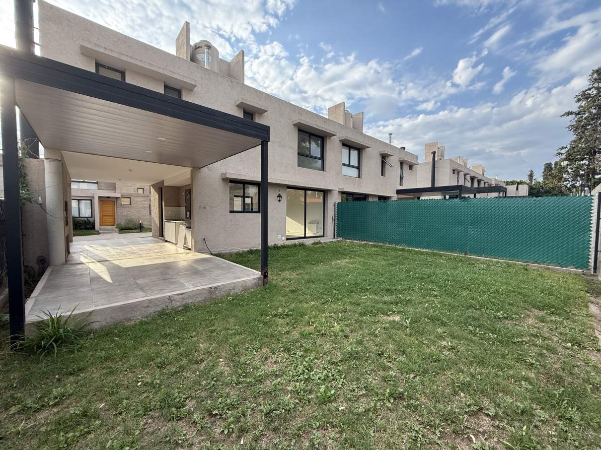ALQUILER DUPLEX 3 DORM - ARGUELLO