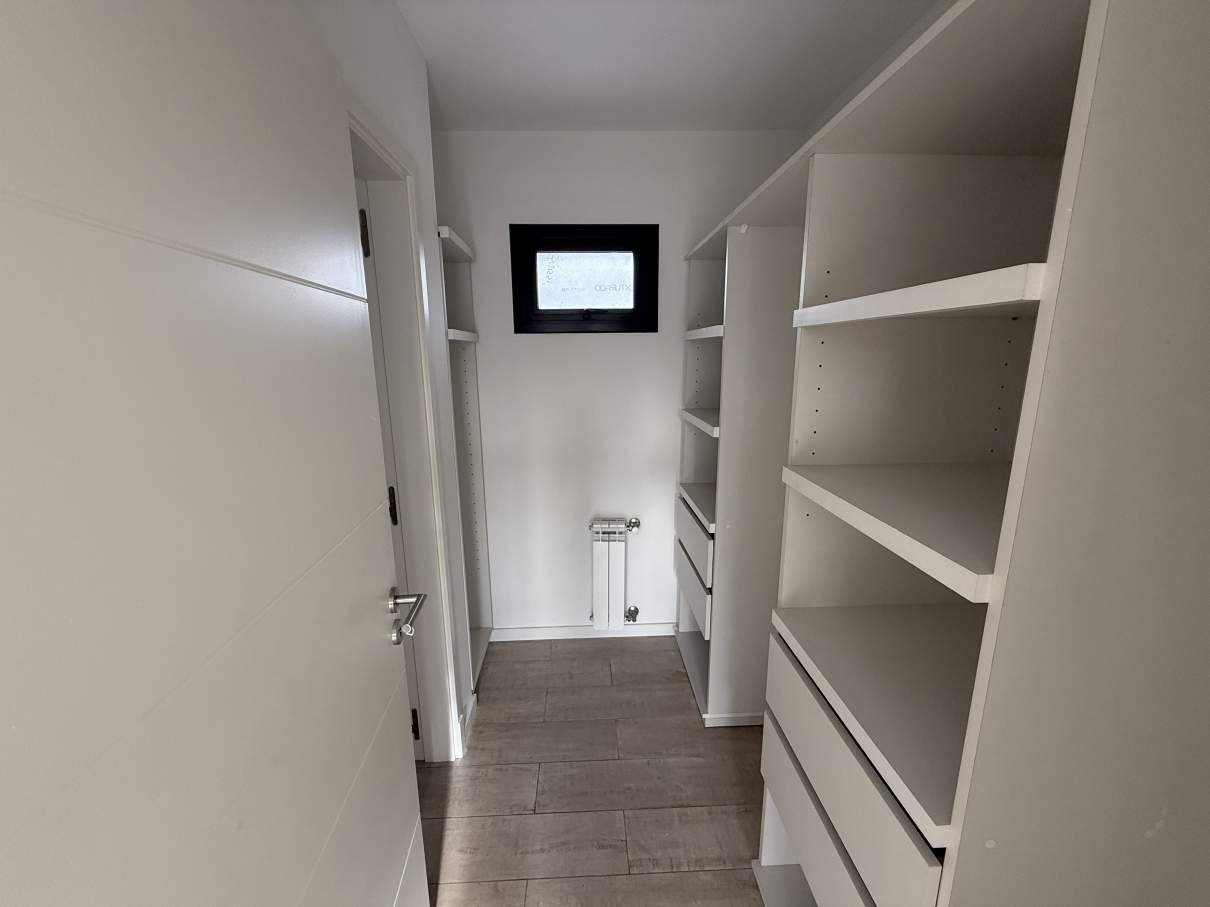 ALQUILER DUPLEX 3 DORM - ARGUELLO
