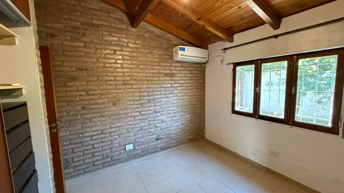 Casa en alquiler de 2 dormitorios en Quebrada de las Rosas