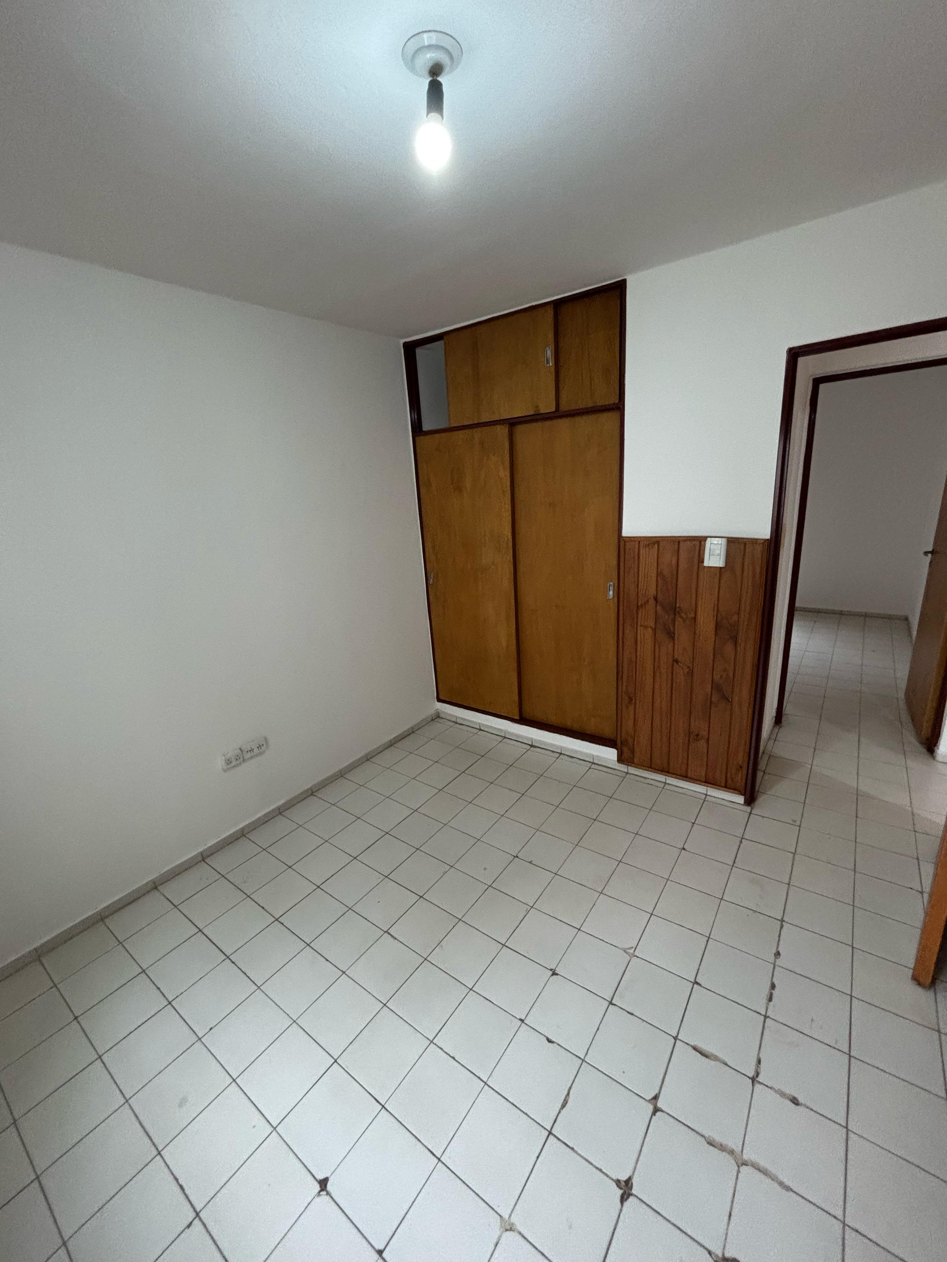 Venta Tres (3) Dormitorios Arcos Del Cerro 2