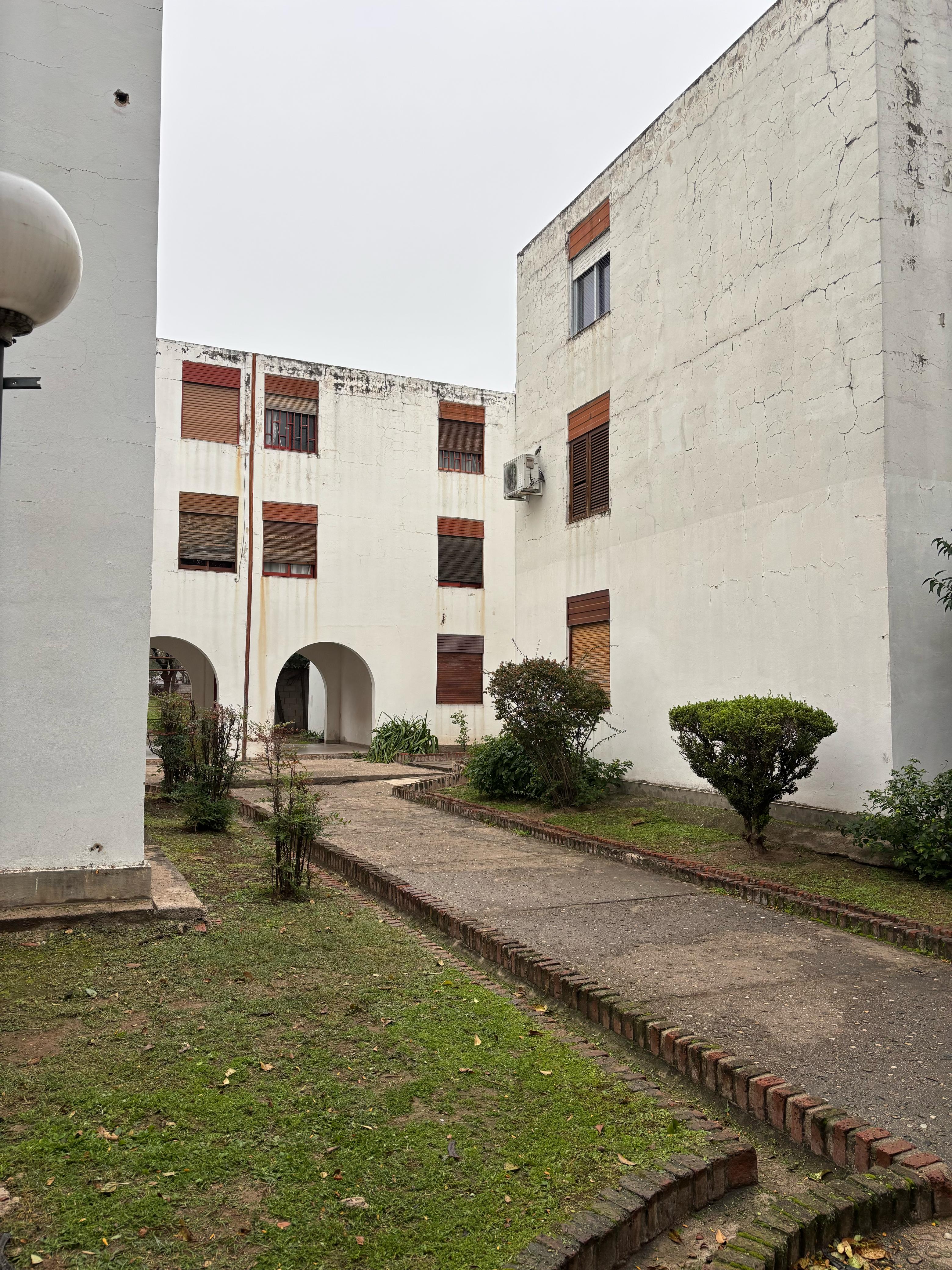 Venta Tres (3) Dormitorios Arcos Del Cerro 2