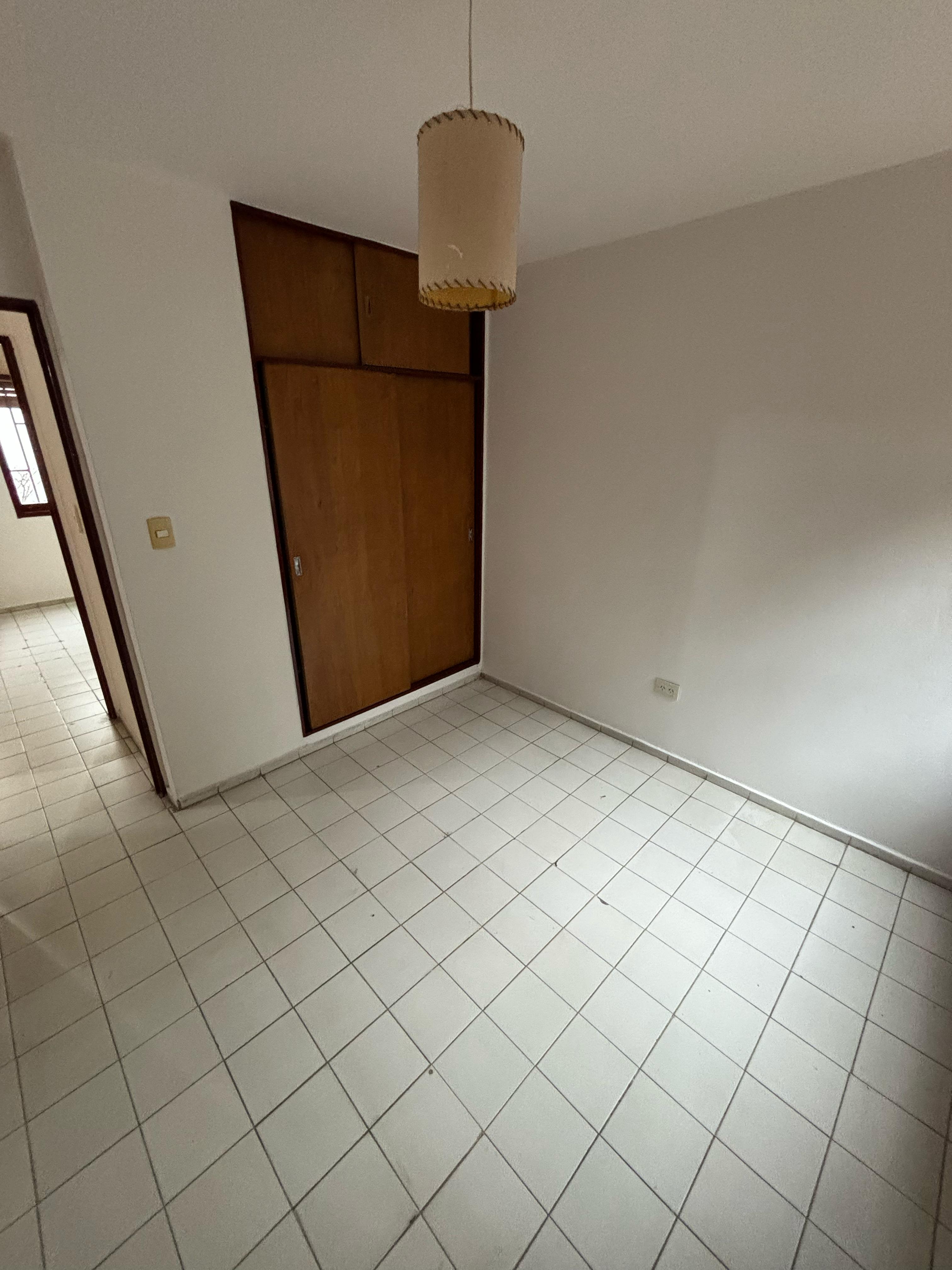 Venta Tres (3) Dormitorios Arcos Del Cerro 2