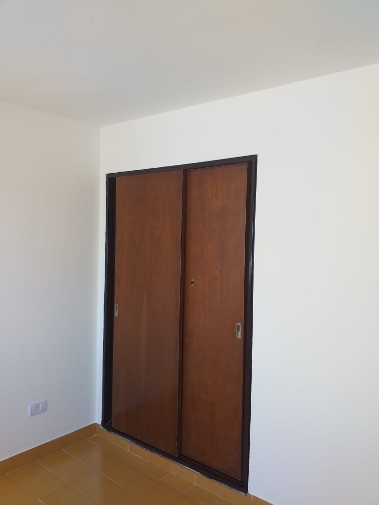 Departamento en alquiler de un dormitorio sobre Rivadavia 140