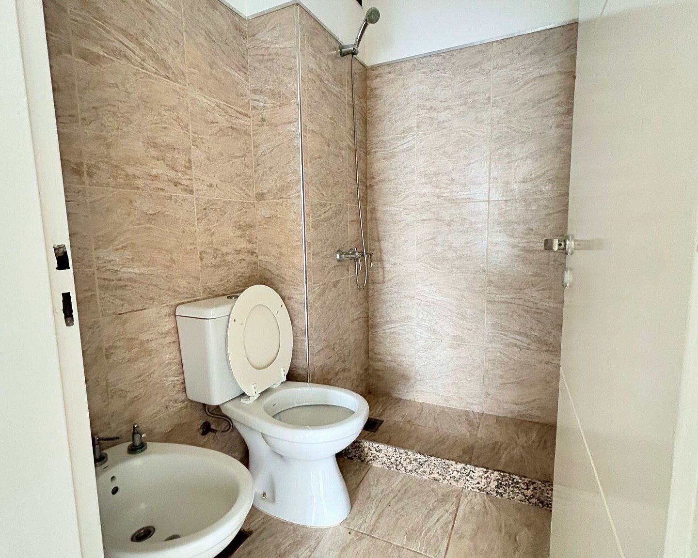 DEPARTAMENTO 1 DORM. PLANTA BAJA VENTA  RÍO TERCERO