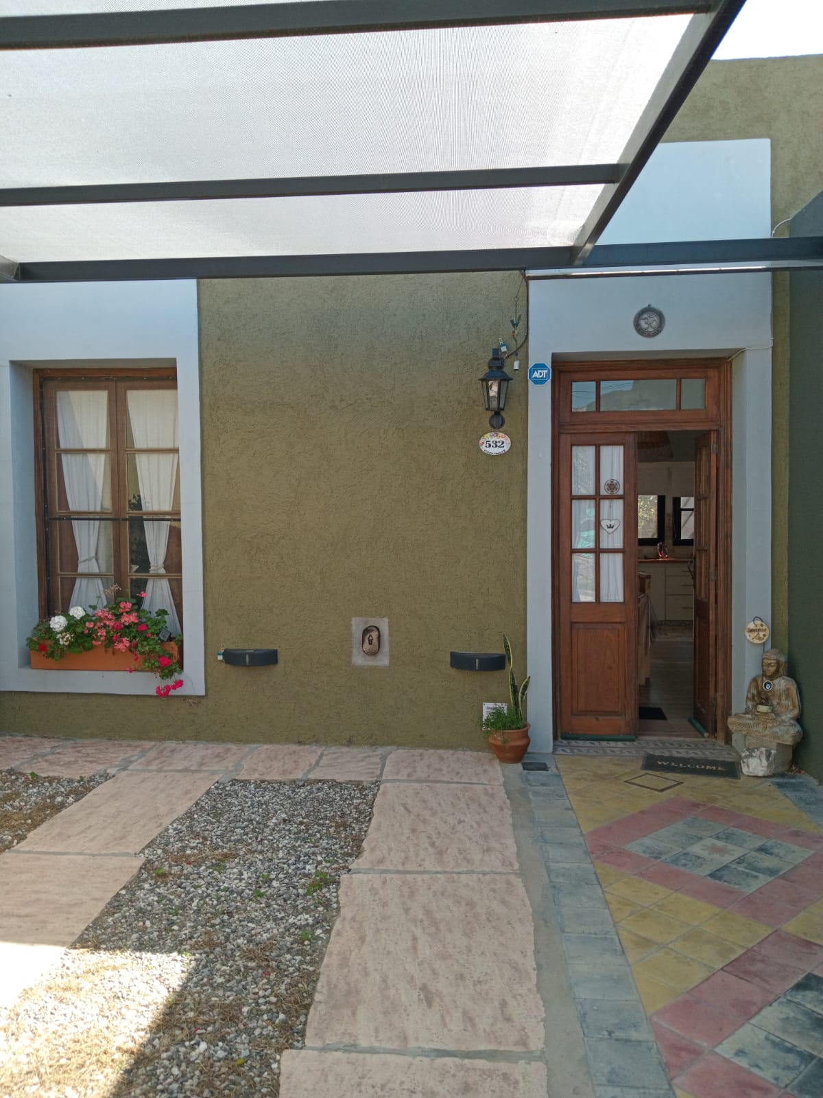 VENTA CASA BARRIO SAN MARTIN-REMODELADA-TOTALMENTE EQUIPADA-CAPILLA DEL MONTE