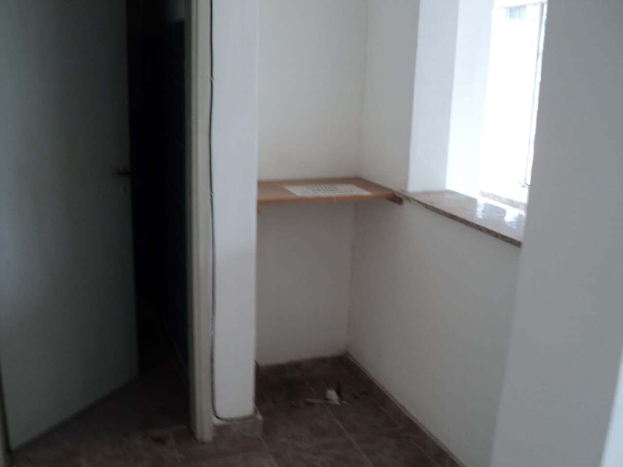VENDO LOCALES LA FALDA