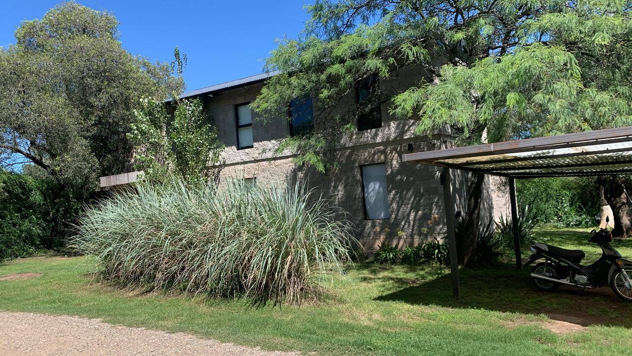 Casa 4 dormitorios en Villa General Belgrano