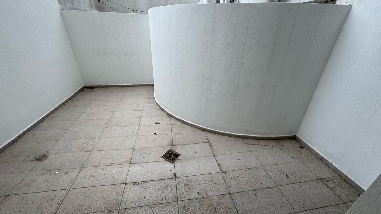 ALQUILER DEPARTAMENTO 1 DORMITORIO PLANTA BAJA PATIO ACEPTA MASCOTA  CERCA DEL CENTRO
