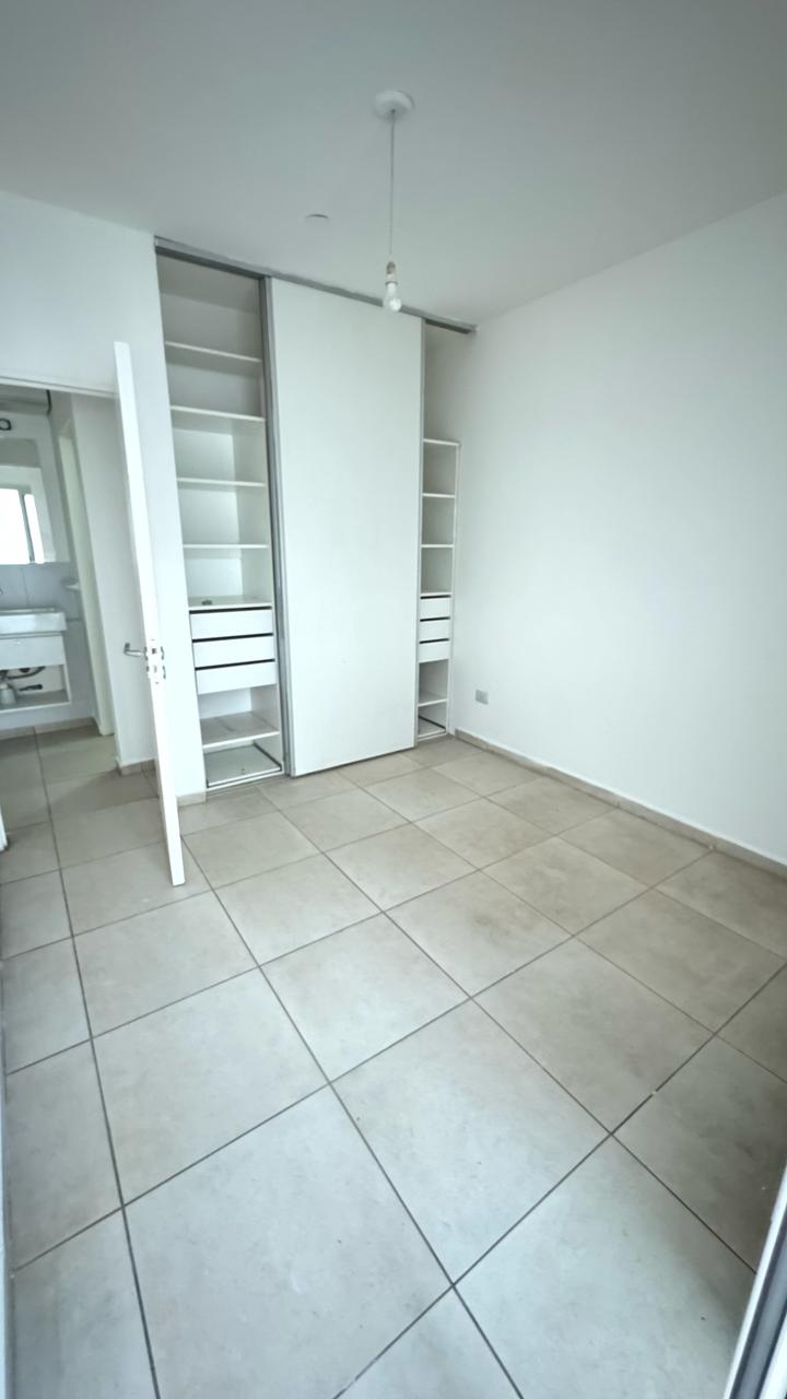 ALQUILER DEPARTAMENTO 1 DORMITORIO PLANTA BAJA PATIO ACEPTA MASCOTA  CERCA DEL CENTRO