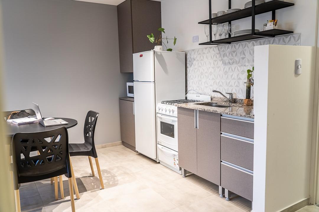 VENTA DEPARTAMENTO 1 DORMITORIO AMOBLADO A METROS DEL QUINTO CENTENARIO