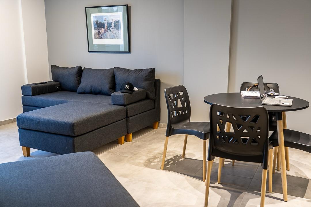 VENTA DEPARTAMENTO 1 DORMITORIO AMOBLADO A METROS DEL QUINTO CENTENARIO