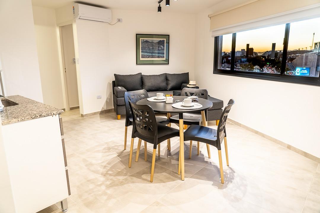 VENTA DEPARTAMENTO 1 DORMITORIO AMOBLADO A METROS DEL QUINTO CENTENARIO