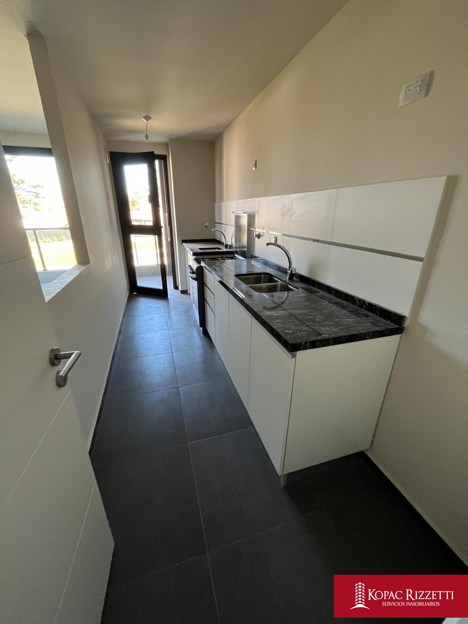 VILLA QUISQUISACATE (RICARDO ROJAS 8200) - ALQUILER DEPARTAMENTO 2 DORMITORIOS