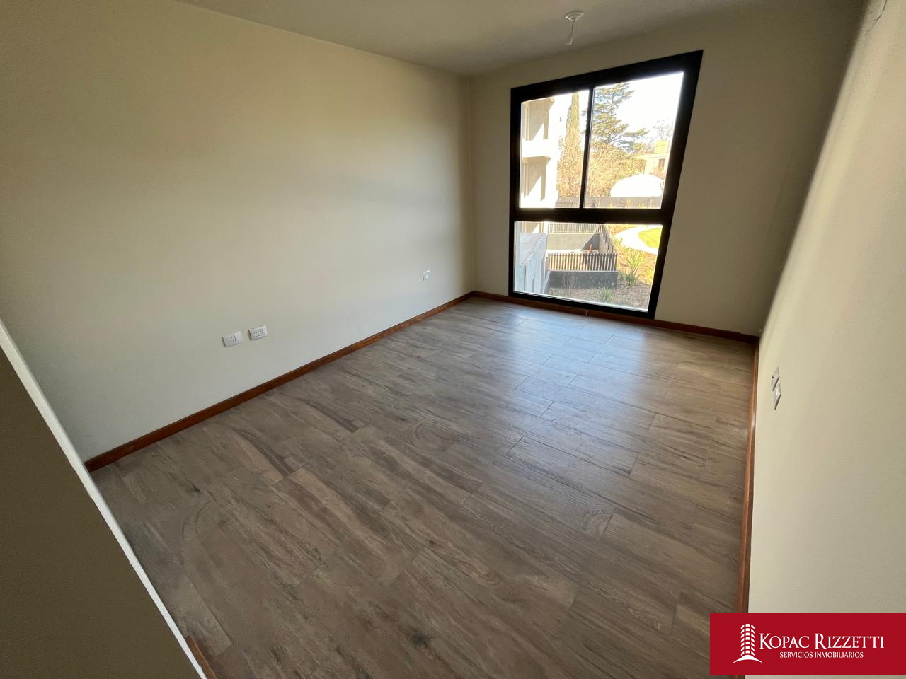 VILLA QUISQUISACATE (RICARDO ROJAS 8200) - ALQUILER DEPARTAMENTO 2 DORMITORIOS