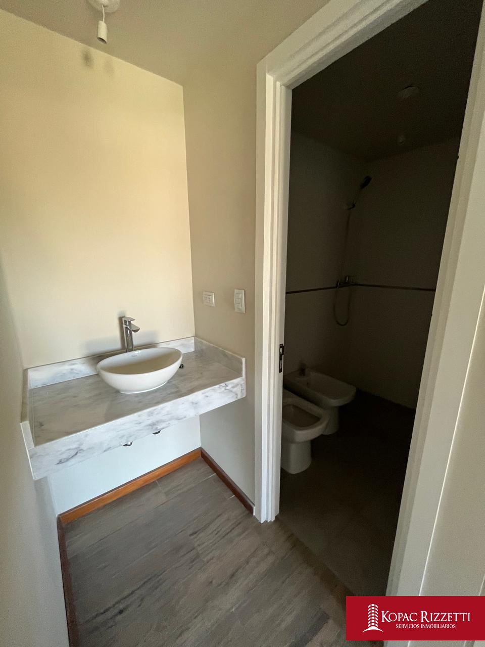 VILLA QUISQUISACATE (RICARDO ROJAS 8200) - ALQUILER DEPARTAMENTO 2 DORMITORIOS