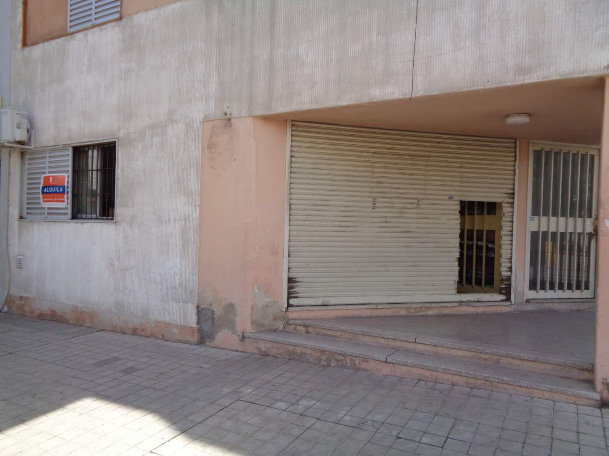 Barrio Alberdi - Departamento Externo, Monoambiente Totalmente Amoblado, Amplio, Luminoso y Dividido, Sin Expensas