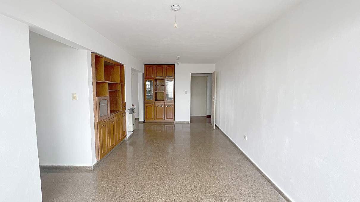 Alquiler amplio dpto 3 dormitorios zona Nuevocentro Shopping sobre 27 de abril