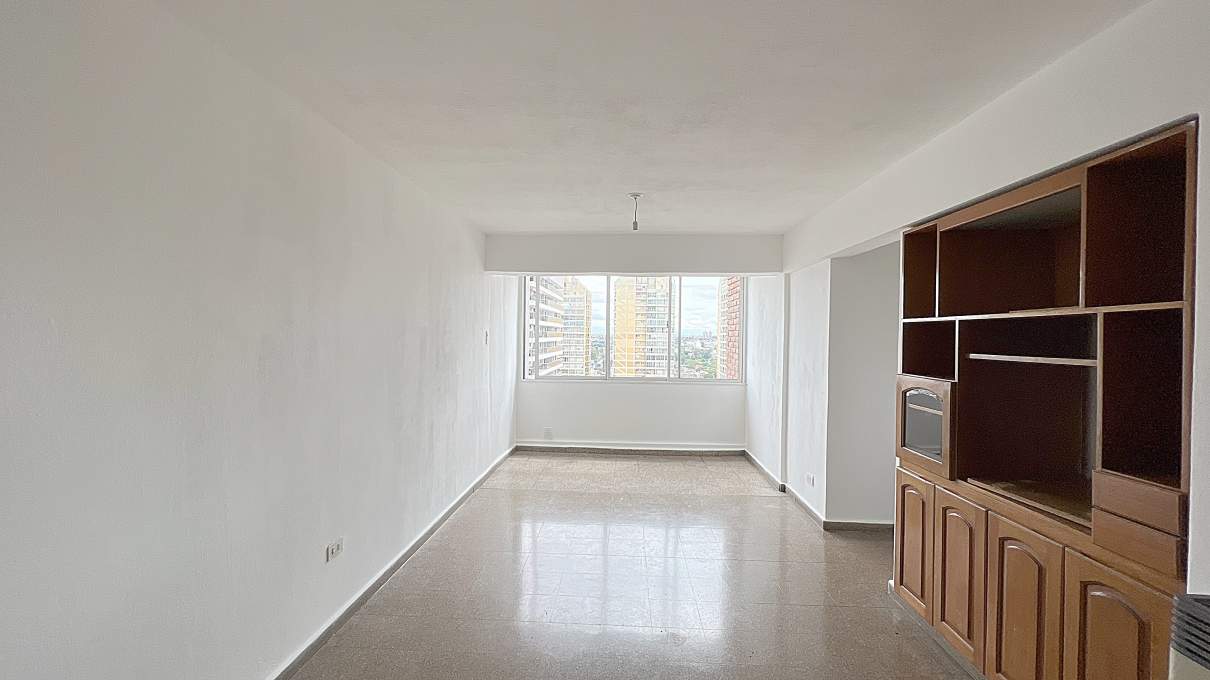 Alquiler amplio dpto 3 dormitorios zona Nuevocentro Shopping sobre 27 de abril