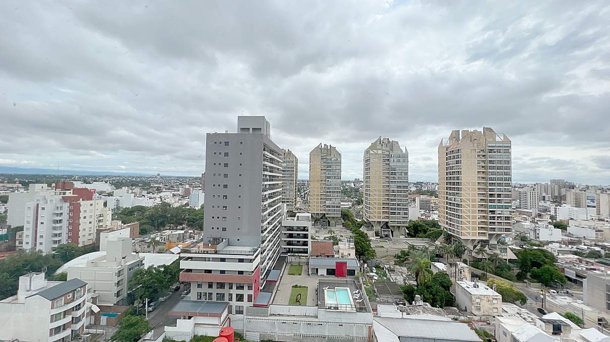 Alquiler amplio dpto 3 dormitorios zona Nuevocentro Shopping sobre 27 de abril