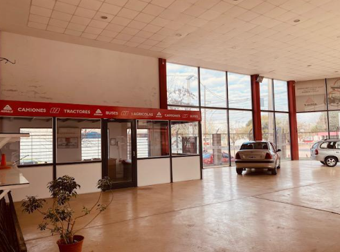 Alquilo Local Comercial Esquina Juan B Justo Cordoba