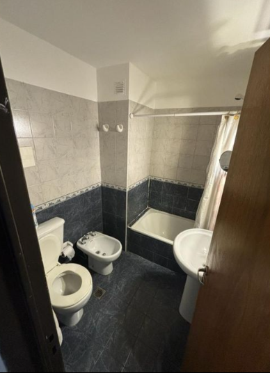 VENTA depto 2 dormitorios Nueva Córrdoba zona plaza España