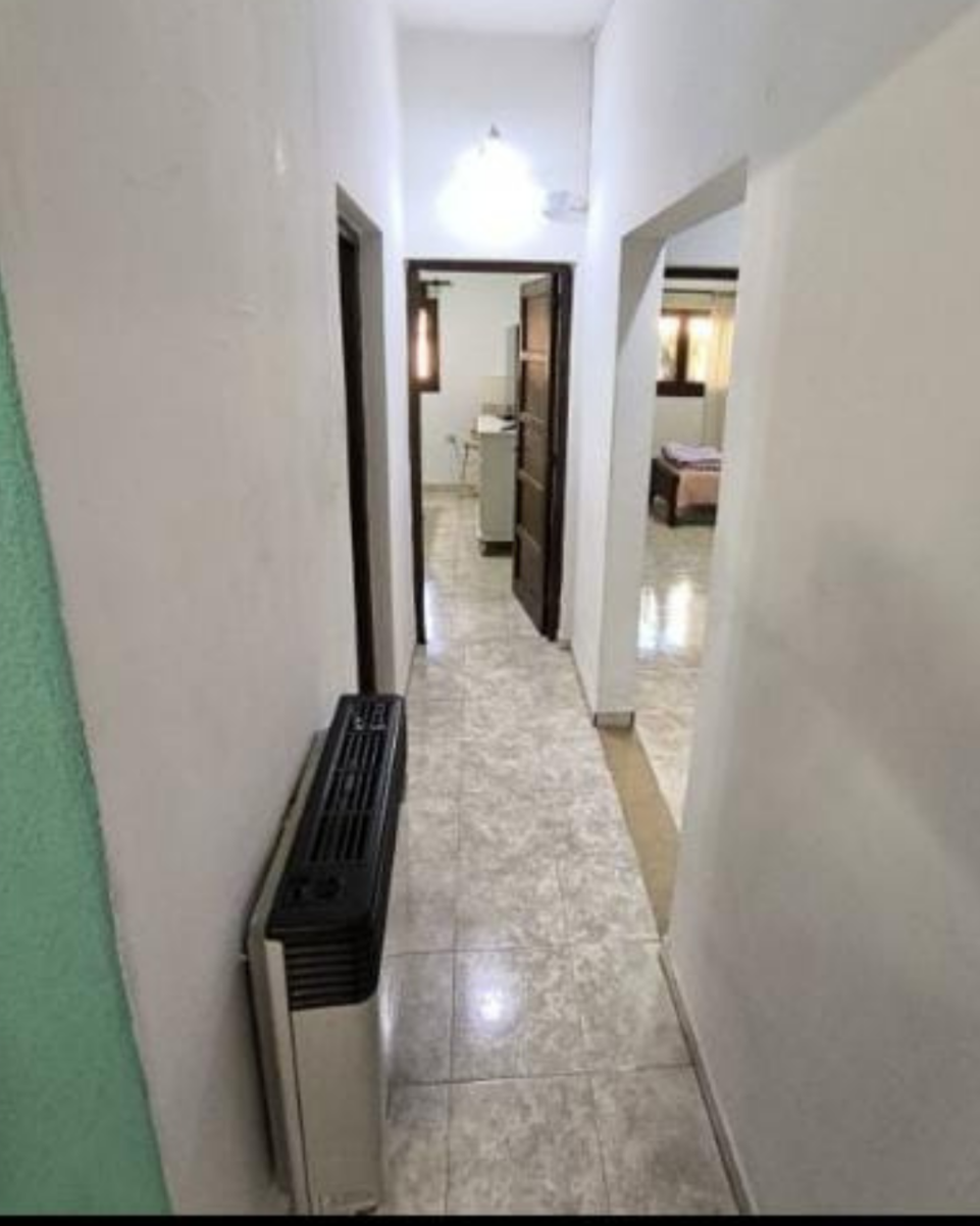 VENTA CASA 2 DORMITORIOS YOFRE NORTE RECICLADA A NUEVA