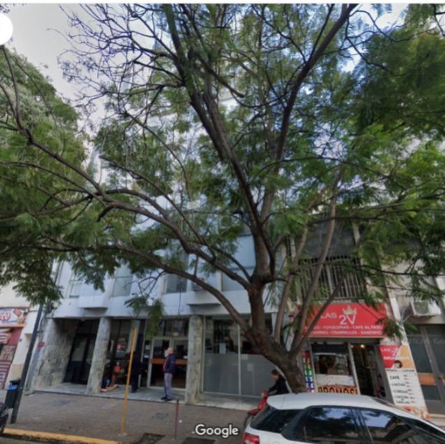 OFICINA CONSULTORIO EN VENTA EN ZONA TRIBUNALES CALLE AV DUARTE QUIROS 545 PISO 3.