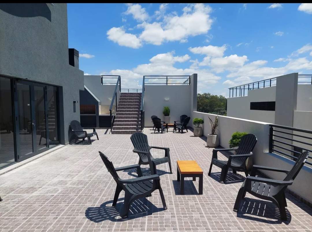 ALQUILER ANUAL MONOAMBIENTE MIRALEJOS 17