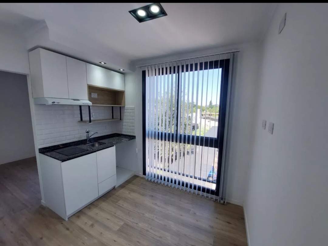 ALQUILER ANUAL MONOAMBIENTE MIRALEJOS 17