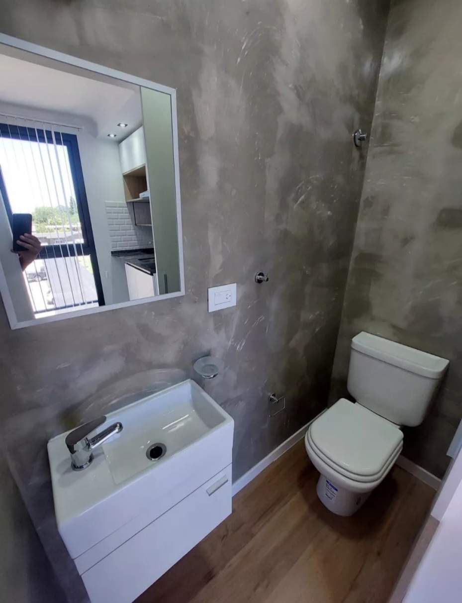 ALQUILER ANUAL MONOAMBIENTE MIRALEJOS 17