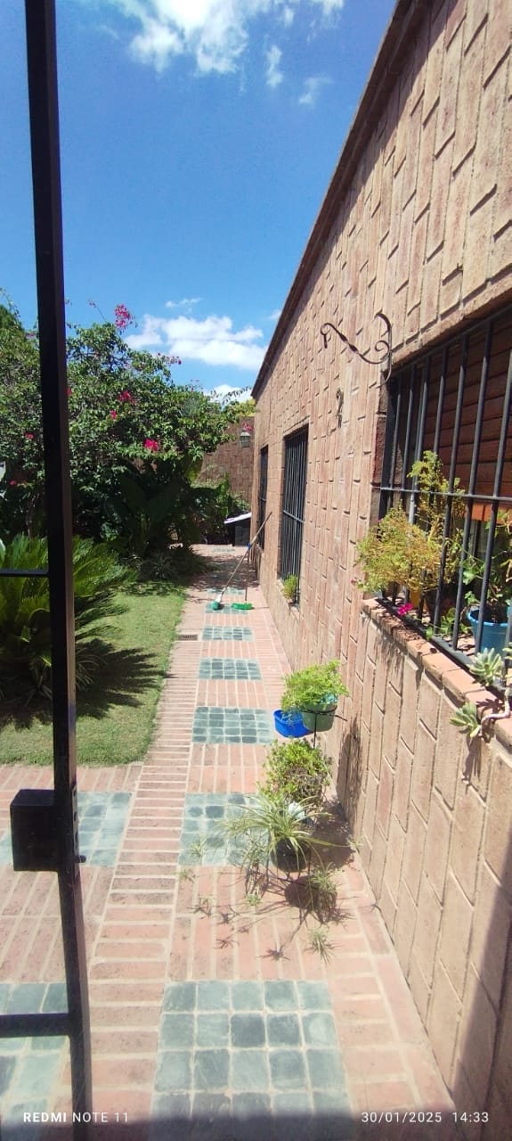 Casa en Alquiler Parque Chacabuco 3 dormitorios