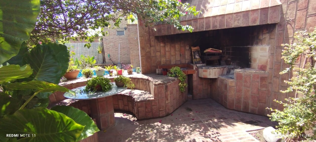 Casa en Alquiler Parque Chacabuco 3 dormitorios
