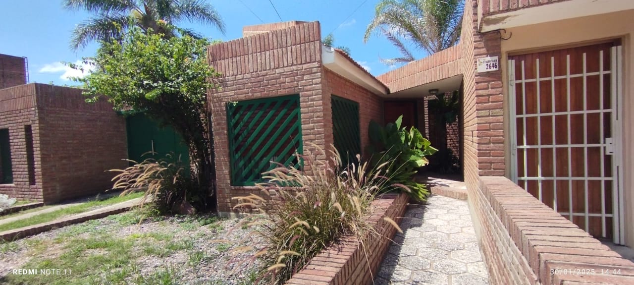 Casa en Alquiler Parque Chacabuco 3 dormitorios
