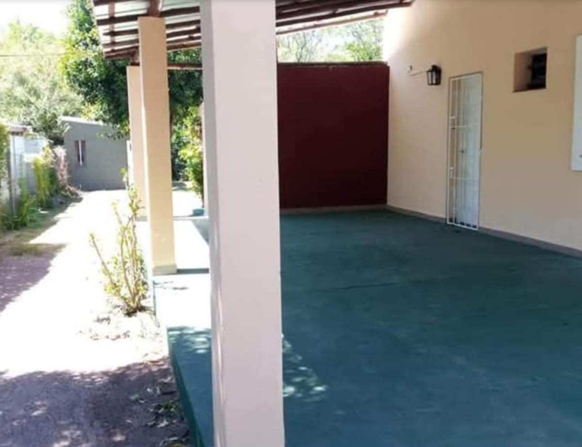 Vendo casa en Valle Hermoso